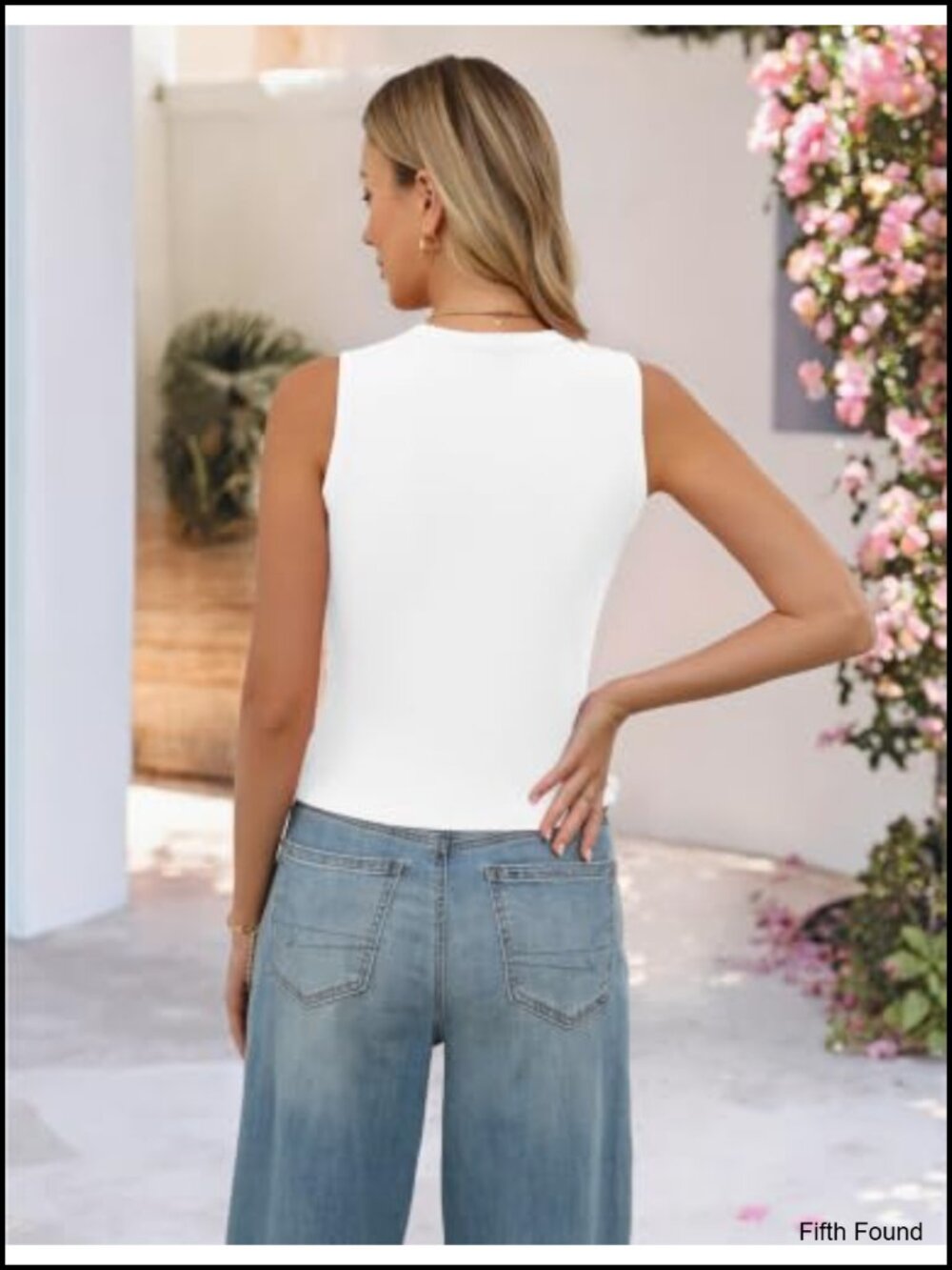 Women's Ribbed Sleeveless Crop Tank Top Button Down Y2k Going Out Top View 2